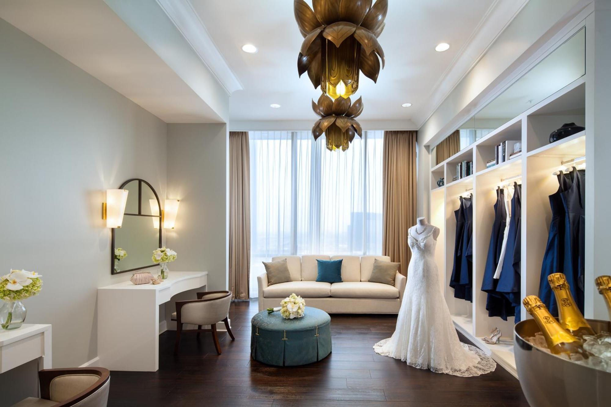 The Westin Oaks At The Galleria Hotel 4*
