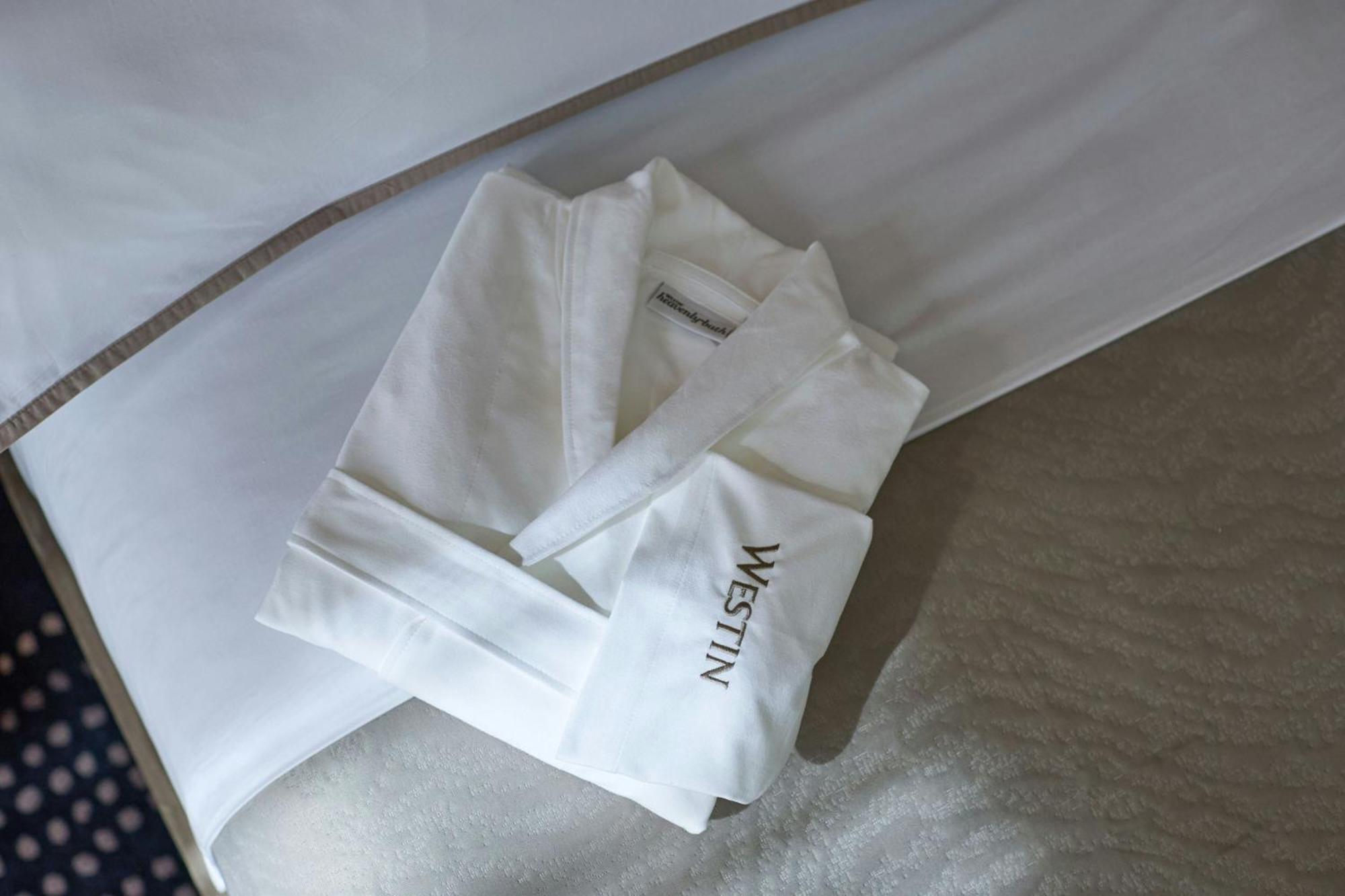 The Westin Oaks At The Galleria Hotel